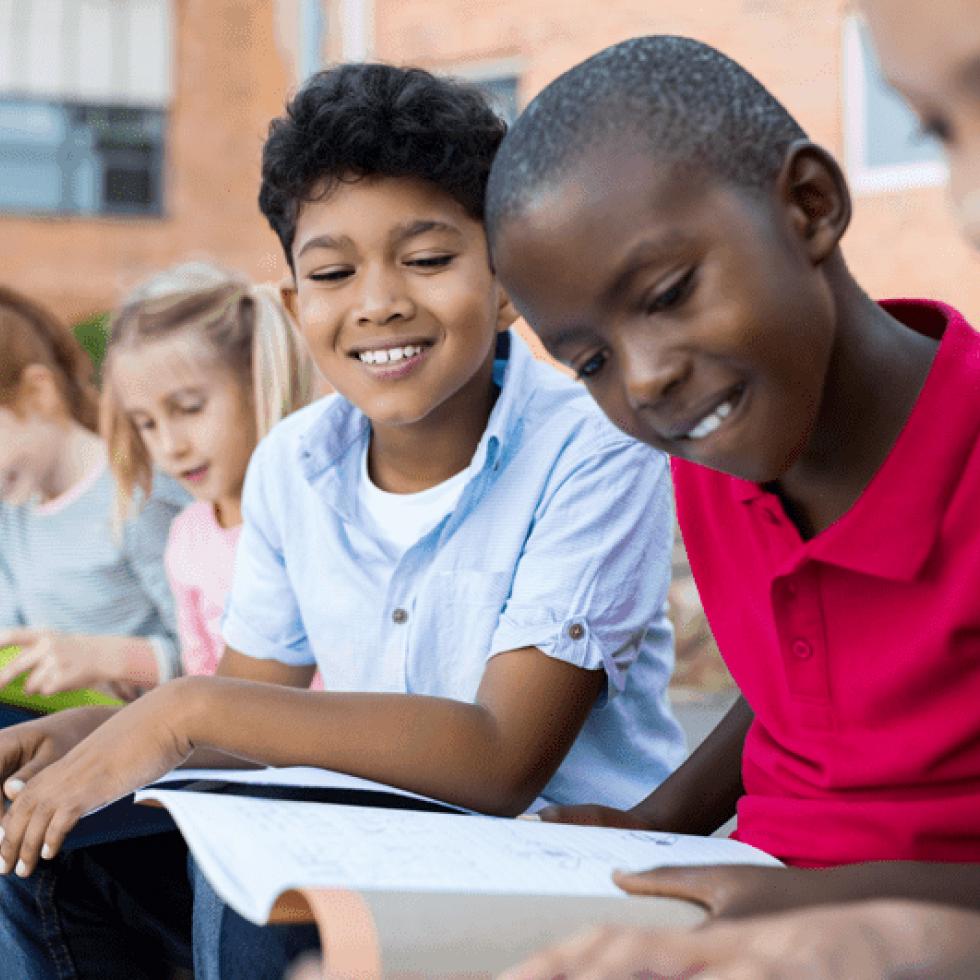 students reading books 