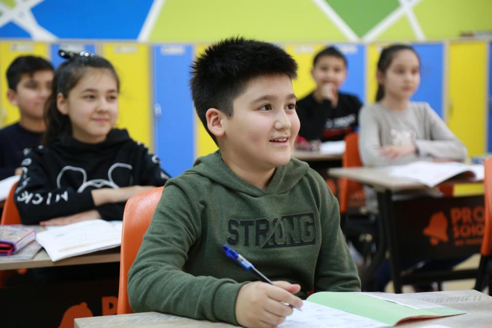 kids listening in classrooms