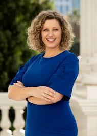 Assemblymember Pilar Schiavo photo